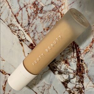 FENTY beauty foundation makeup